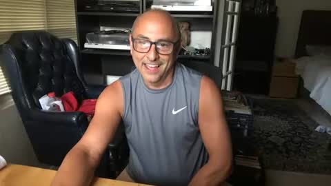 daddy for single women and couples here online show from July 1, 12:12 am