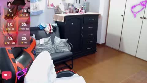 lucero online show from August 15, 8:46 pm