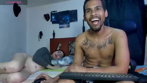 69blackwhite online show from July 20, 11:52 pm
