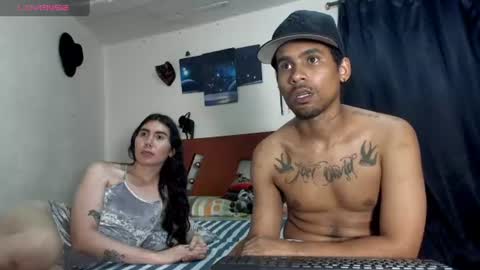69blackwhite online show from August 13, 11:52 pm