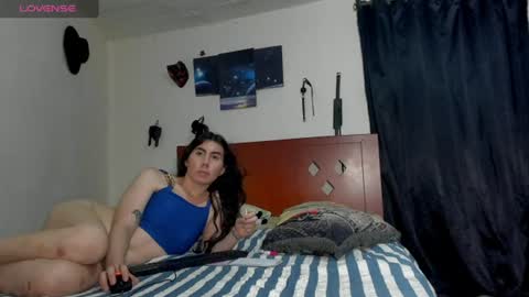 69blackwhite online show from August 15, 3:10 am