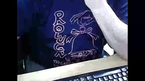 69desamor online show from May 2, 8:02 pm