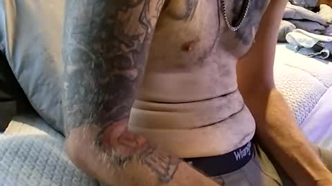 7lairddip online show from August 10, 10:00 pm