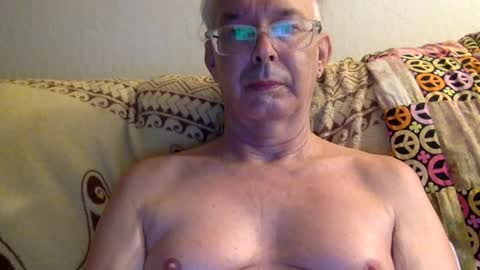 808dred online show from July 8, 11:58 am