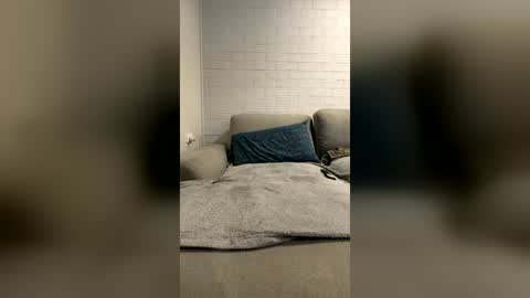 82avareageguy online show from June 17, 1:21 pm