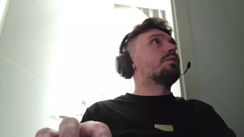 8inchdude93 online show from July 19, 3:14 pm