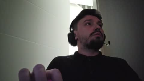 8inchdude93 online show from July 31, 1:17 pm