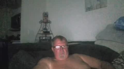 9gecko696969 online show from July 19, 8:49 am