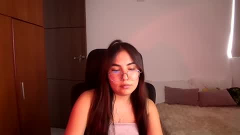 abby 3 online show from August 3, 7:54 pm