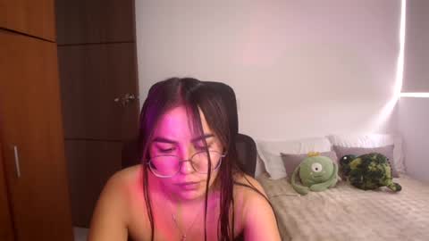 abby 3 online show from August 6, 5:23 pm