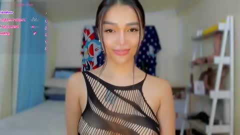 CAROLINE online show from August 1, 3:40 pm
