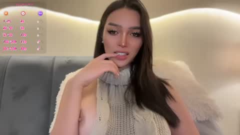 CAROLINE online show from August 9, 4:13 am