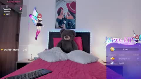 _alana_grey_ online show from July 24, 4:10 pm