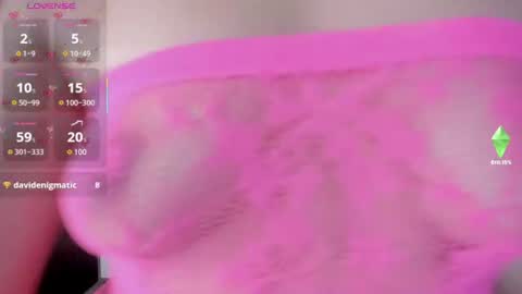 _alana_grey_ online show from July 31, 3:18 pm