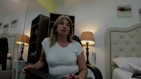 _alana_johnson online show from September 1, 7:26 pm