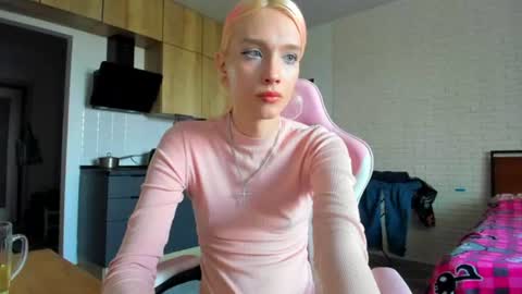 Gaylord online show from July 30, 2:24 pm