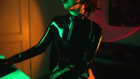 Alice Morrison Mistress Peyote online show from June 21, 7:26 pm
