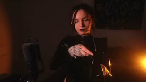 Alice Morrison Mistress Peyote online show from July 3, 6:43 pm