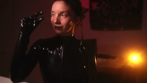 Alice Morrison Mistress Peyote online show from August 3, 7:21 pm