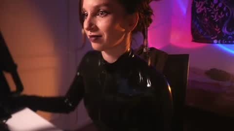 Alice Morrison Mistress Peyote online show from August 12, 7:27 pm