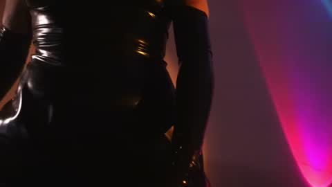 Alice Morrison Mistress Peyote online show from August 13, 7:50 pm
