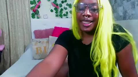 ask me  online show from August 16, 3:16 pm