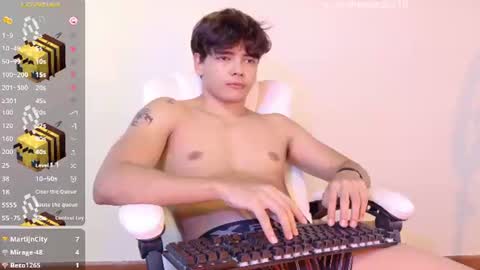 _an_drew18 online show from July 31, 7:19 pm