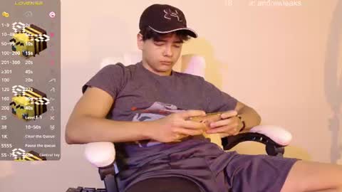 _an_drew18 online show from August 7, 3:23 pm
