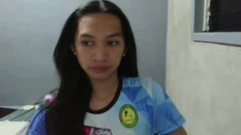 angela online show from March 21, 10:29 am