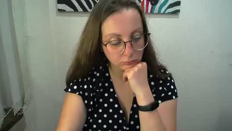 Anna online show from July 28, 11:16 am