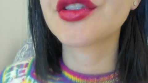 antonia online show from August 4, 10:34 am