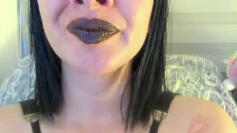 antonia online show from August 4, 11:02 pm