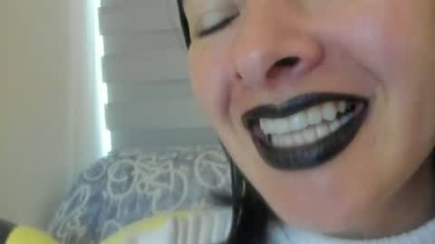 antonia online show from August 9, 3:24 pm