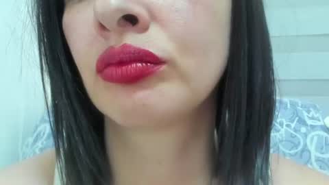 antonia online show from August 12, 4:20 pm