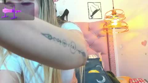 _antonella_11 online show from August 6, 3:16 am