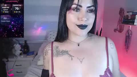Angie online show from August 2, 2:51 am