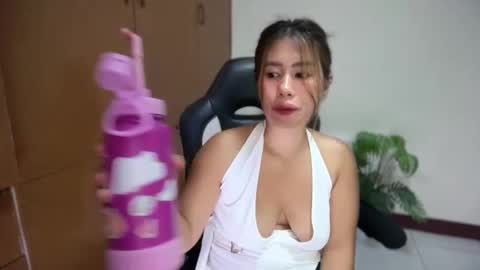 Ash online show from July 18, 4:46 am
