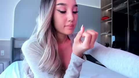 _asian_princess11_ online show from August 10, 9:55 am