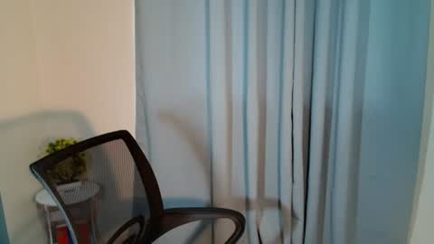 _aviannax online show from September 7, 4:18 am