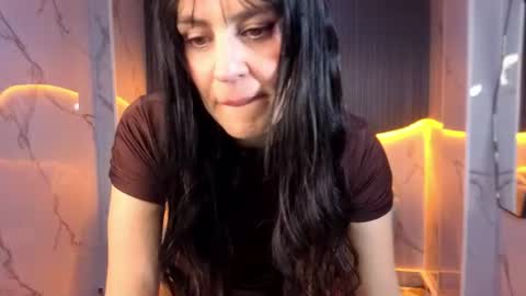 Bella  online show from August 14, 1:59 pm