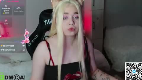 Bella online show from August 11, 6:21 pm