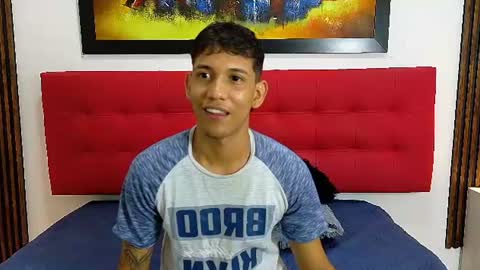 Benjamn online show from August 14, 11:47 am