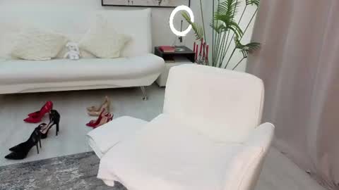 Beylly online show from August 11, 4:31 pm