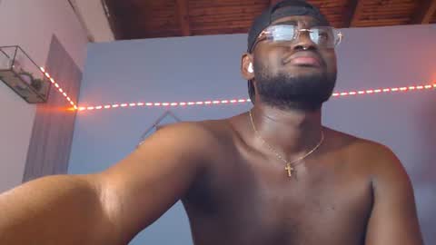 Andrew online show from August 3, 5:42 pm