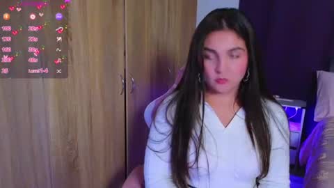 Bonnie online show from July 18, 1:50 am