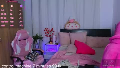 Bonnie online show from August 15, 7:56 am