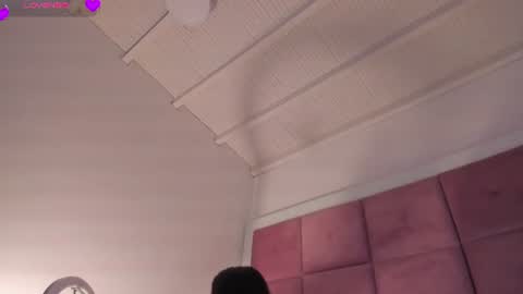 cailyn  online show from August 15, 5:00 am