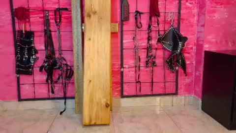 _candy_bdsm_ online show from August 7, 10:48 am