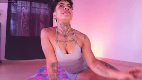 Canela Osada online show from August 12, 1:13 pm