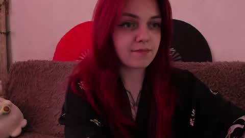 Caroline online show from August 14, 1:04 pm